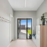 Villa Solfylt Enebolig Pa Langenes Perfekt For Barnefamilier *
